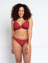 Curvy Kate Love Me Lace Claret